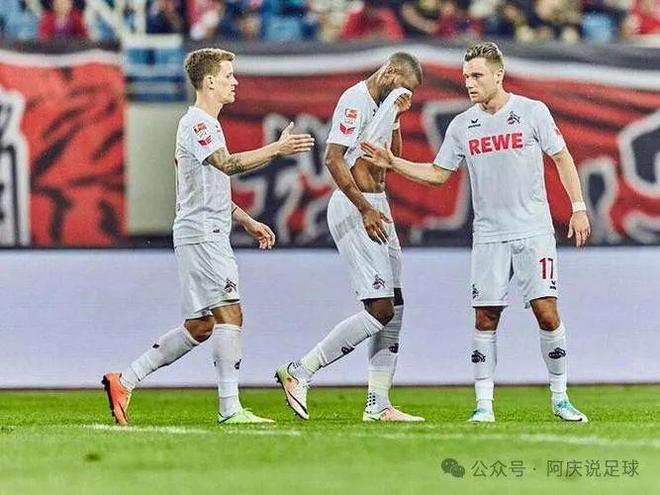 莱比锡红牛领衔德国足球联赛积分榜