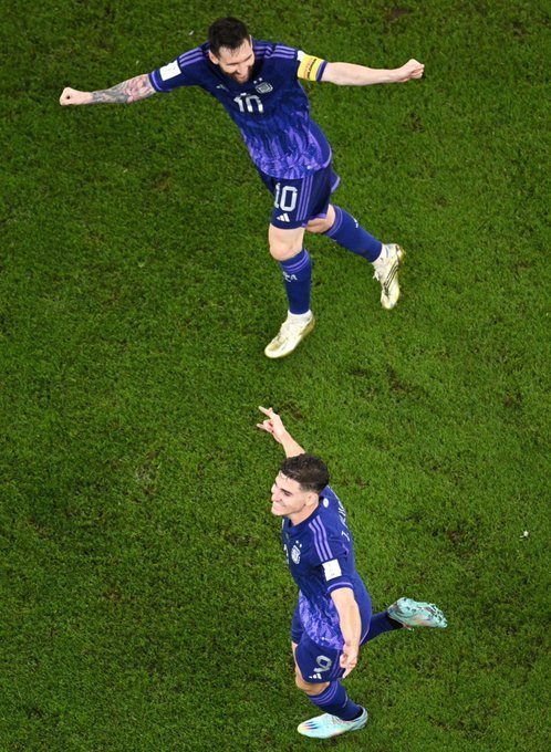 英格兰险胜丹麦，阿尔瓦雷斯点燃赛场